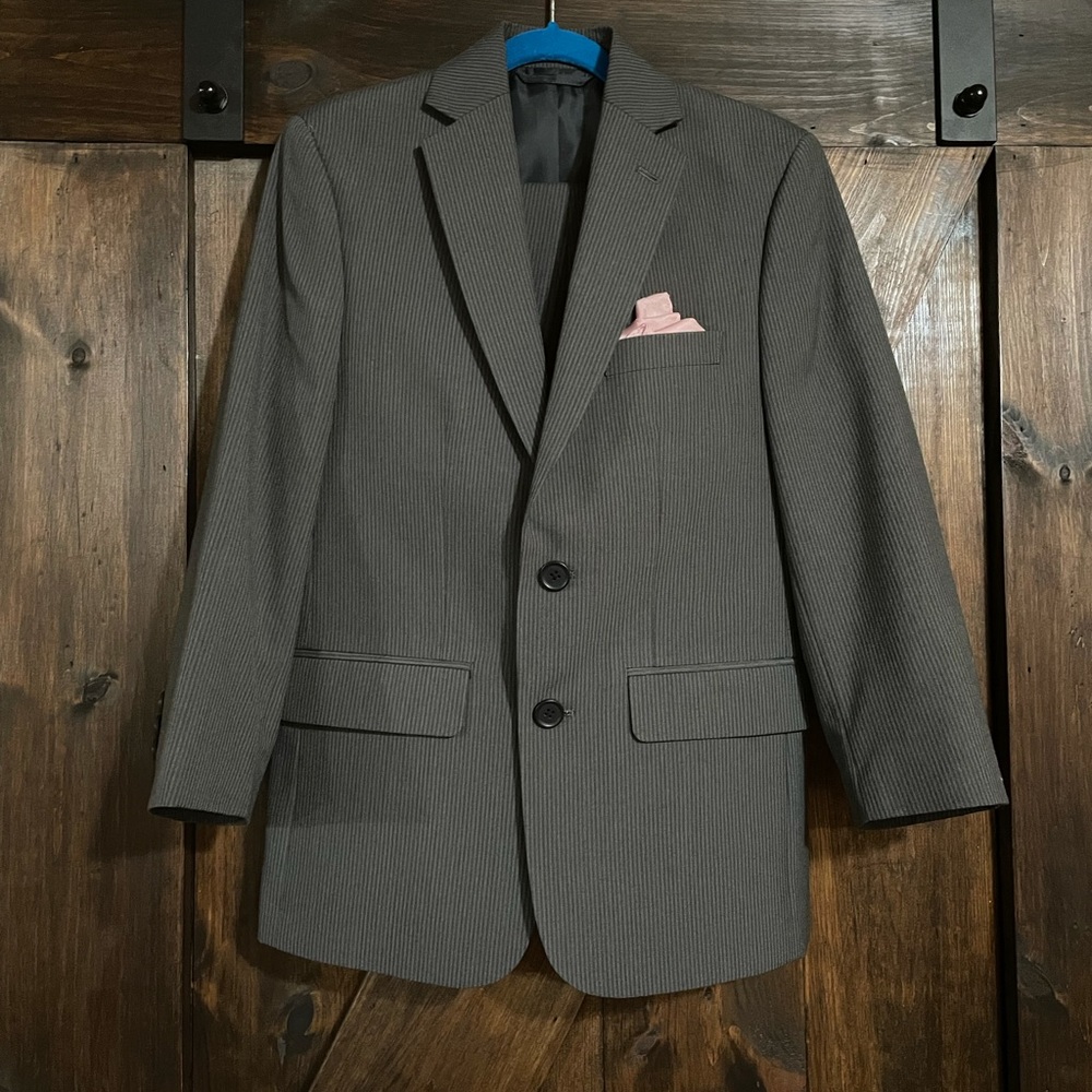 LIKE NEW Boys grey pinstripe pant suit size 10